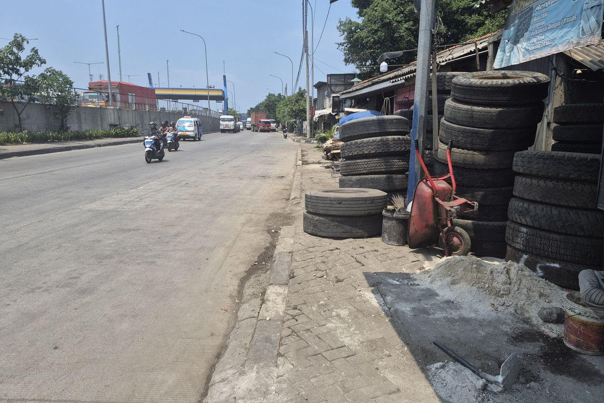 Mensos Saifullah Yusuf: Stok Logistik Bencana Melimpah, Tantangan Terbesar Ada di Distribusi