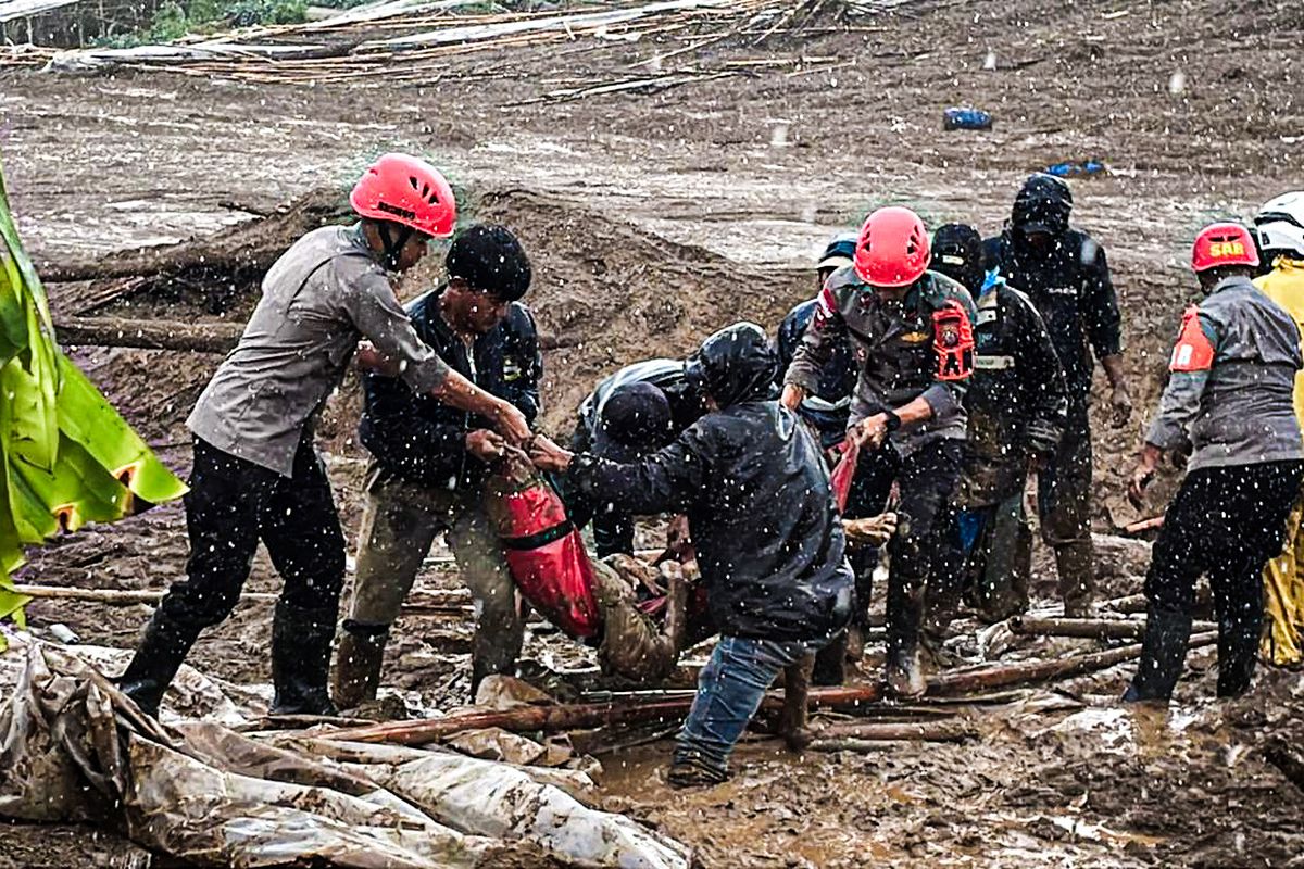 Tragedi Longsor Bandung Barat: Panja DPR Investigasi Dugaan Pelanggaran Alih Fungsi Lahan