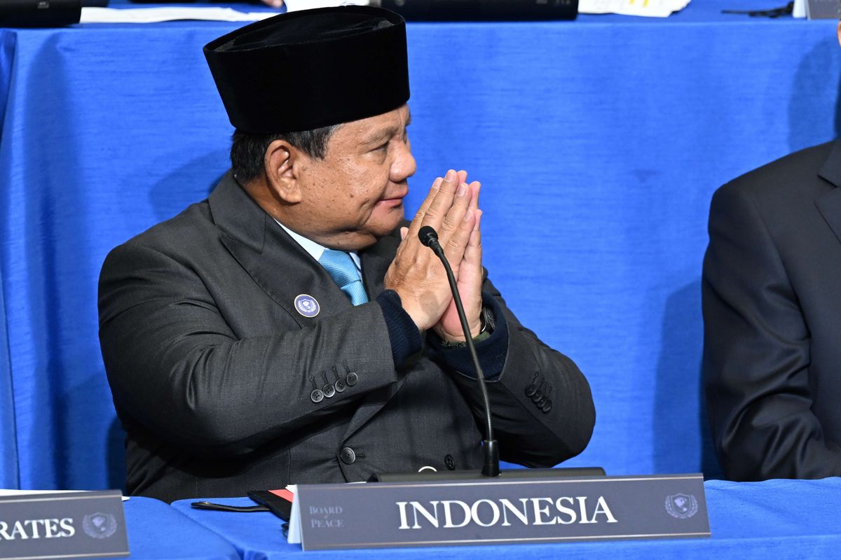 Diplomasi di Tengah Desing Rudal: Analisis Inisiatif Indonesia Menjadi Juru Damai Konflik Iran-AS-Israel